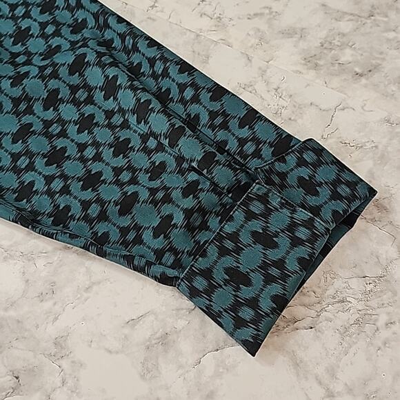 Chico's Womens Sz 16 No Iron Green Geometric 100% Cotton Fairy Button Up Top - Picture 6 of 13